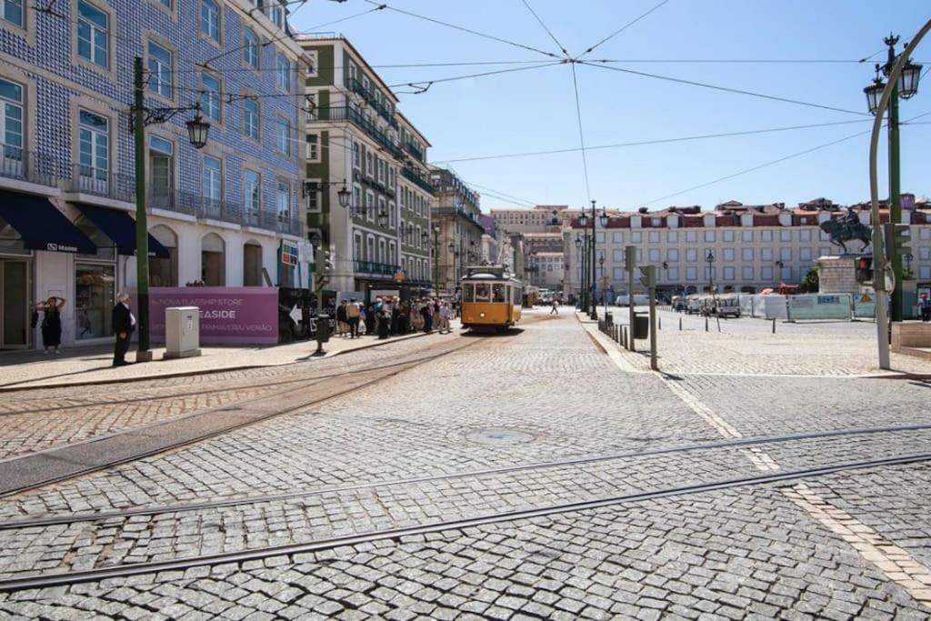 Magnificent Historical City Centre Apart With Terrace 리스본 외부 사진